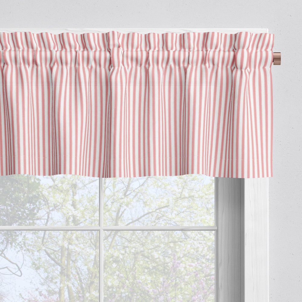 Classic_Lipstick_RedTailored-Valance2
